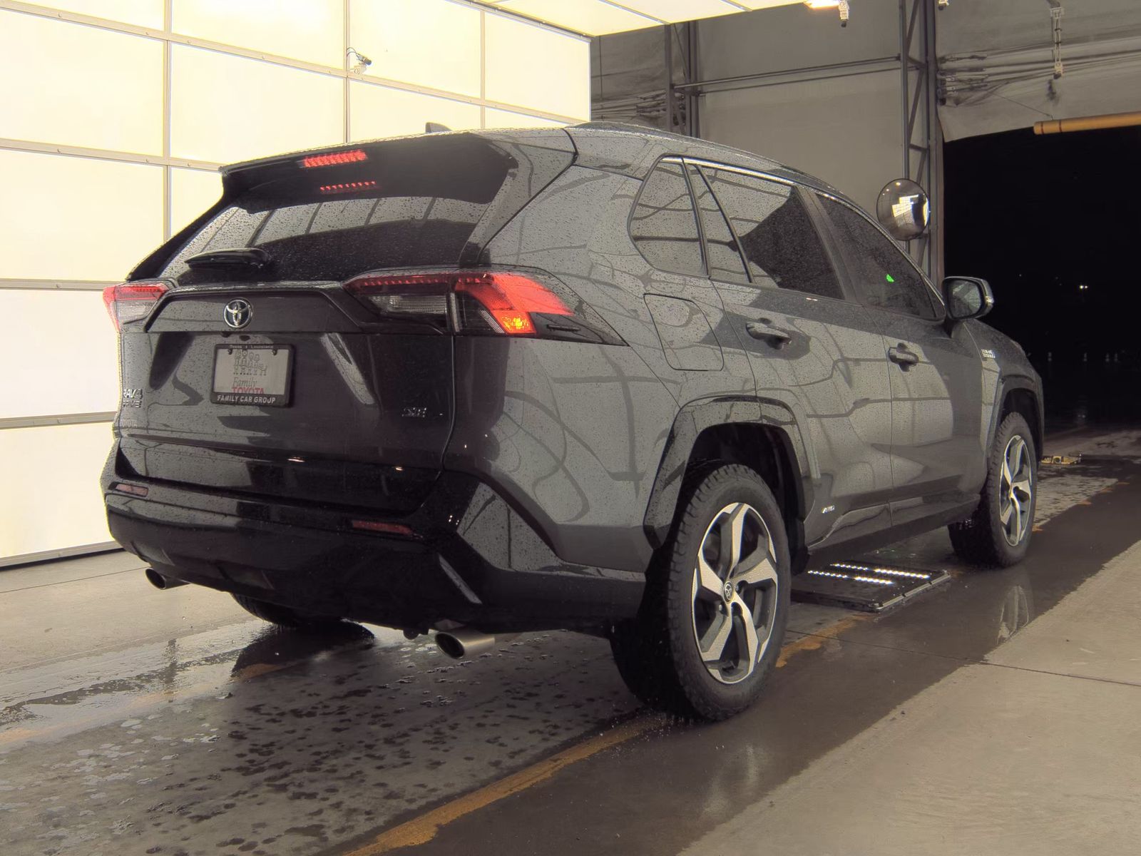 2024 Toyota RAV4 Prime SE AWD