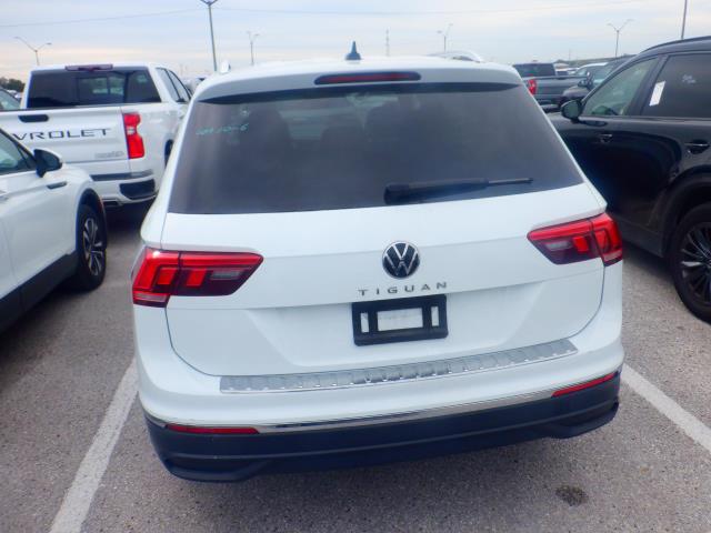 2024 Volkswagen Tiguan 2.0T SE FWD