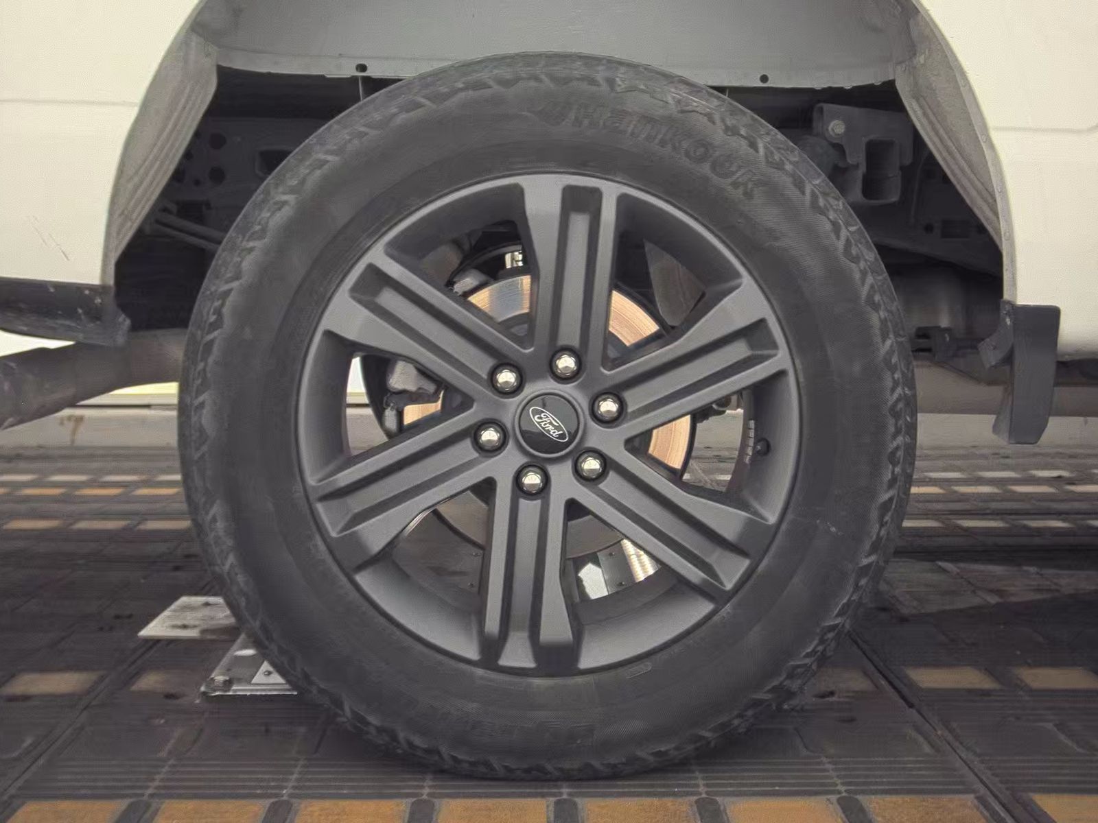 2023 Ford F-150 Hybrid XLT AWD