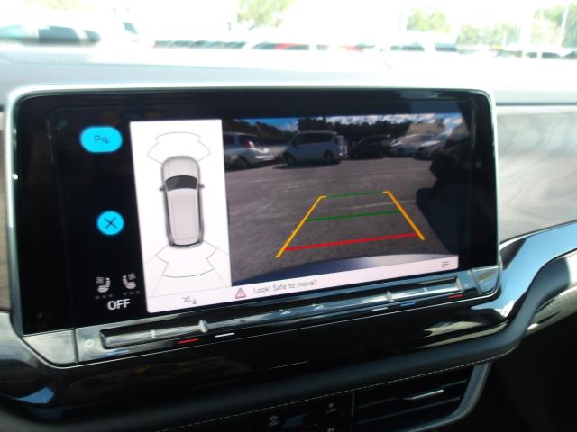 2025 Volkswagen Atlas 2.0T SE FWD