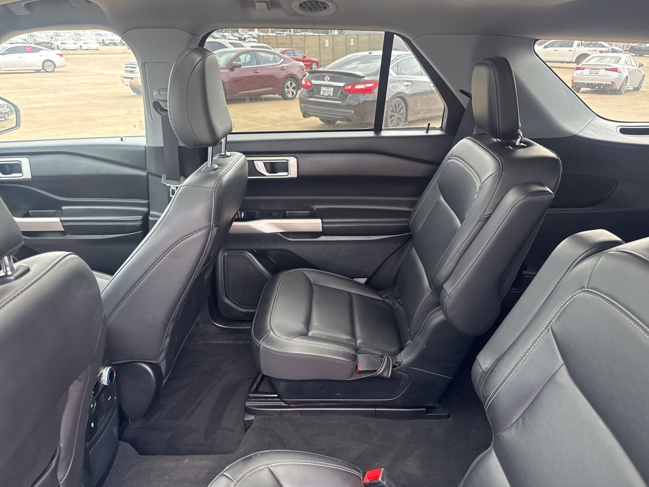 2023 Ford Explorer XLT AWD