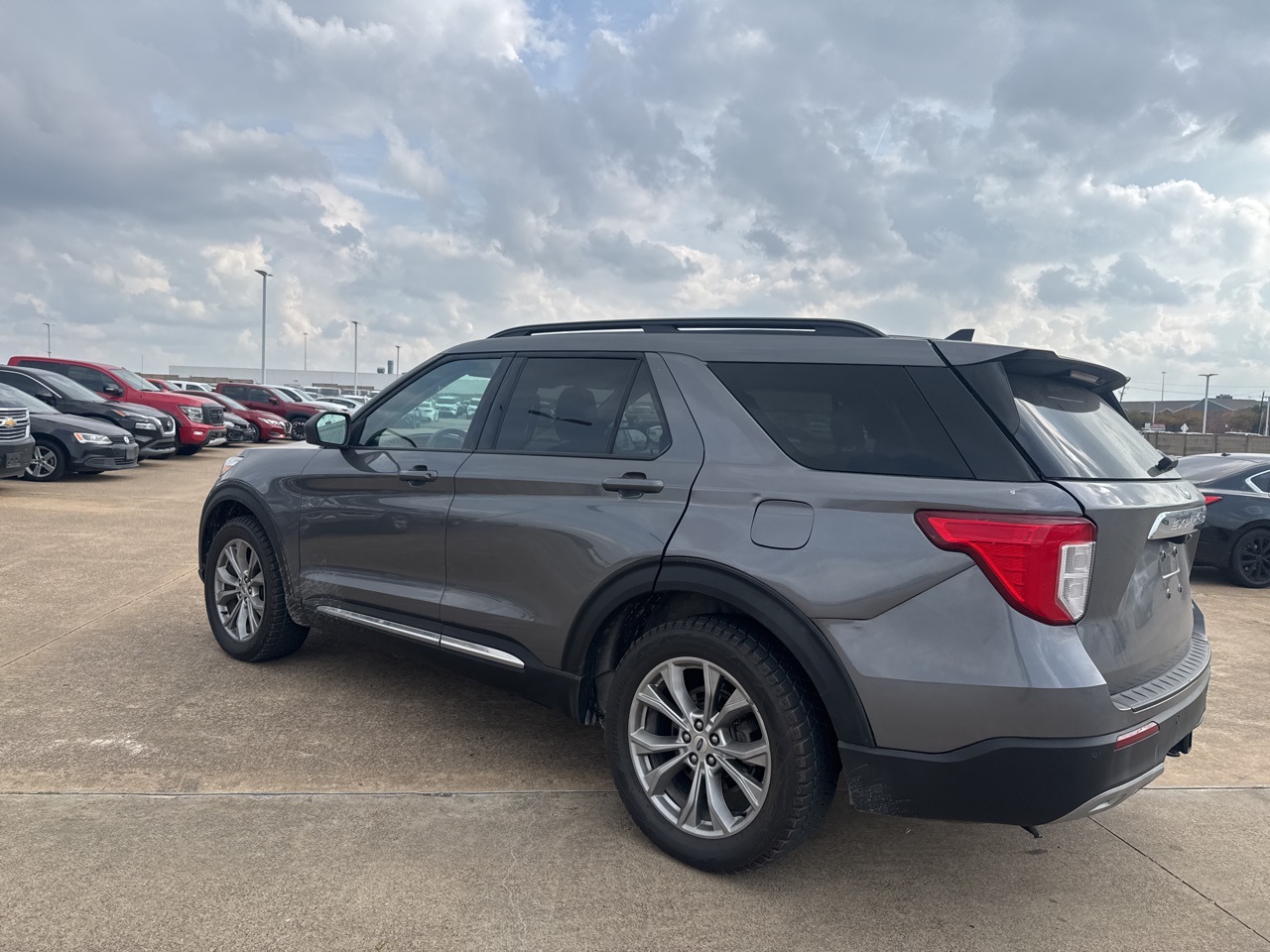 2023 Ford Explorer XLT AWD