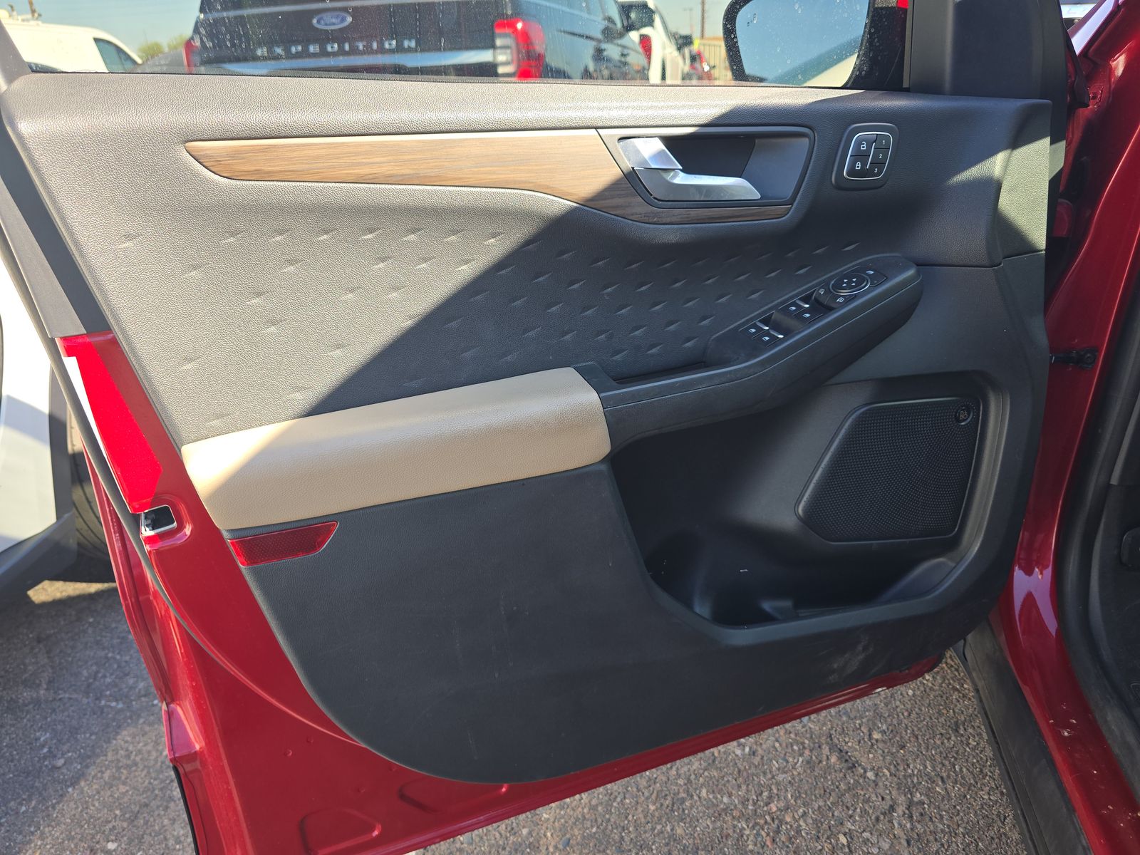 2020 Ford Escape Titanium AWD