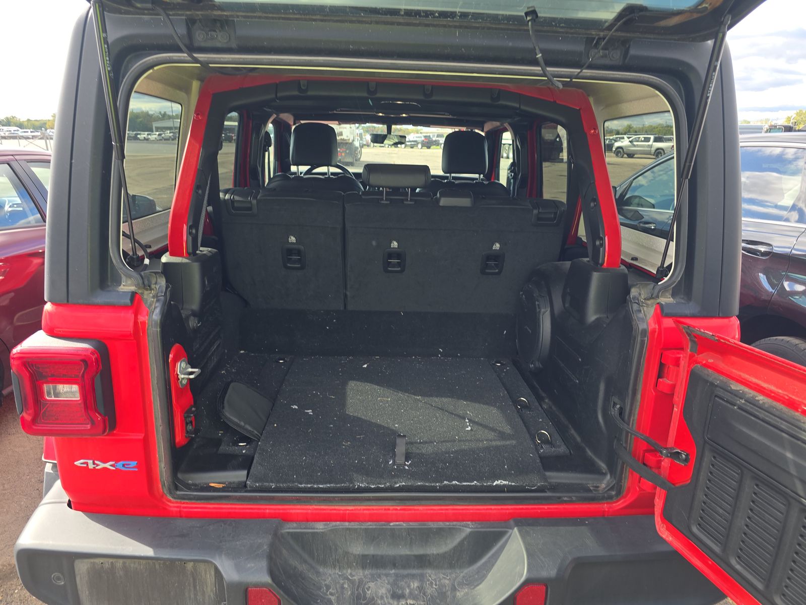 2022 Jeep Wrangler Unlimited 4xe Sahara AWD