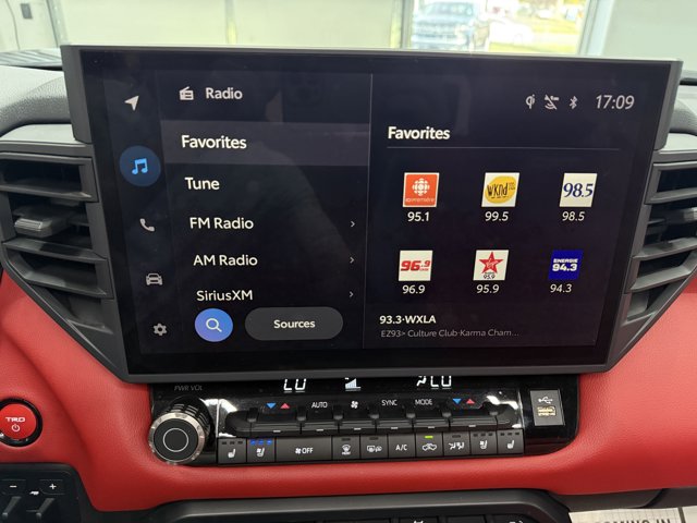 2025 Toyota Tundra Hybrid TRD Pro AWD