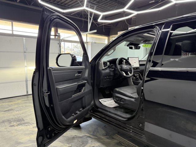 2022 Toyota Tundra Hybrid Limited AWD