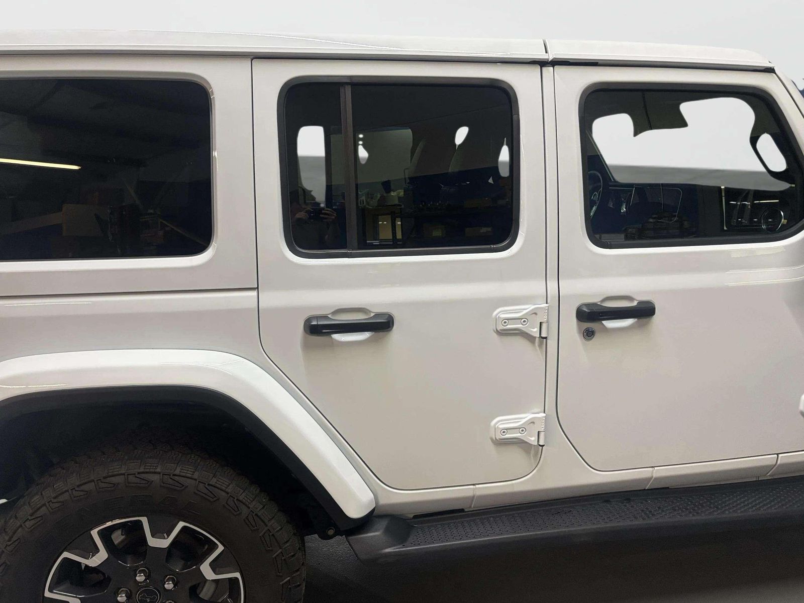 2024 Jeep Wrangler Sahara AWD