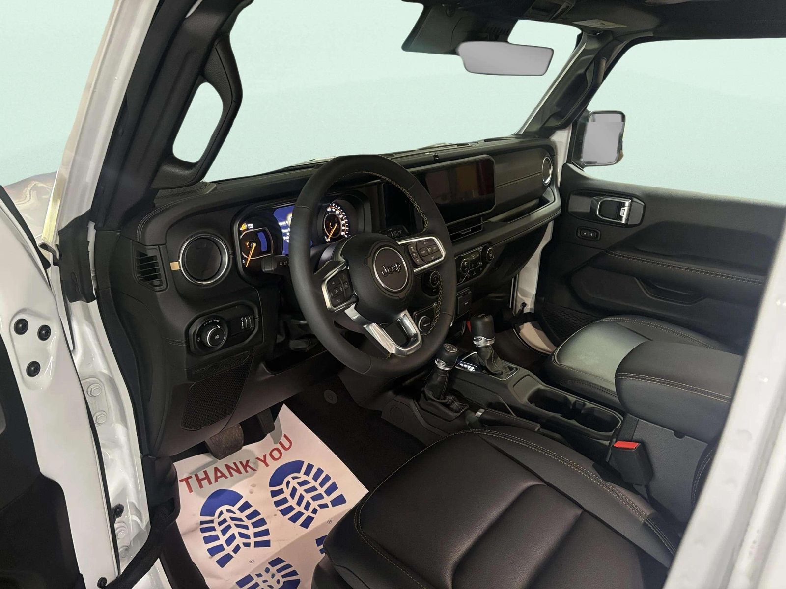 2024 Jeep Wrangler Sahara AWD