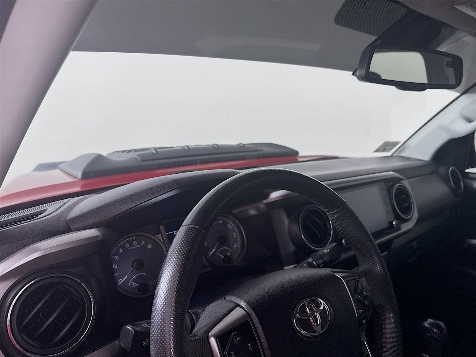 2022 Toyota Tacoma SR5 RWD