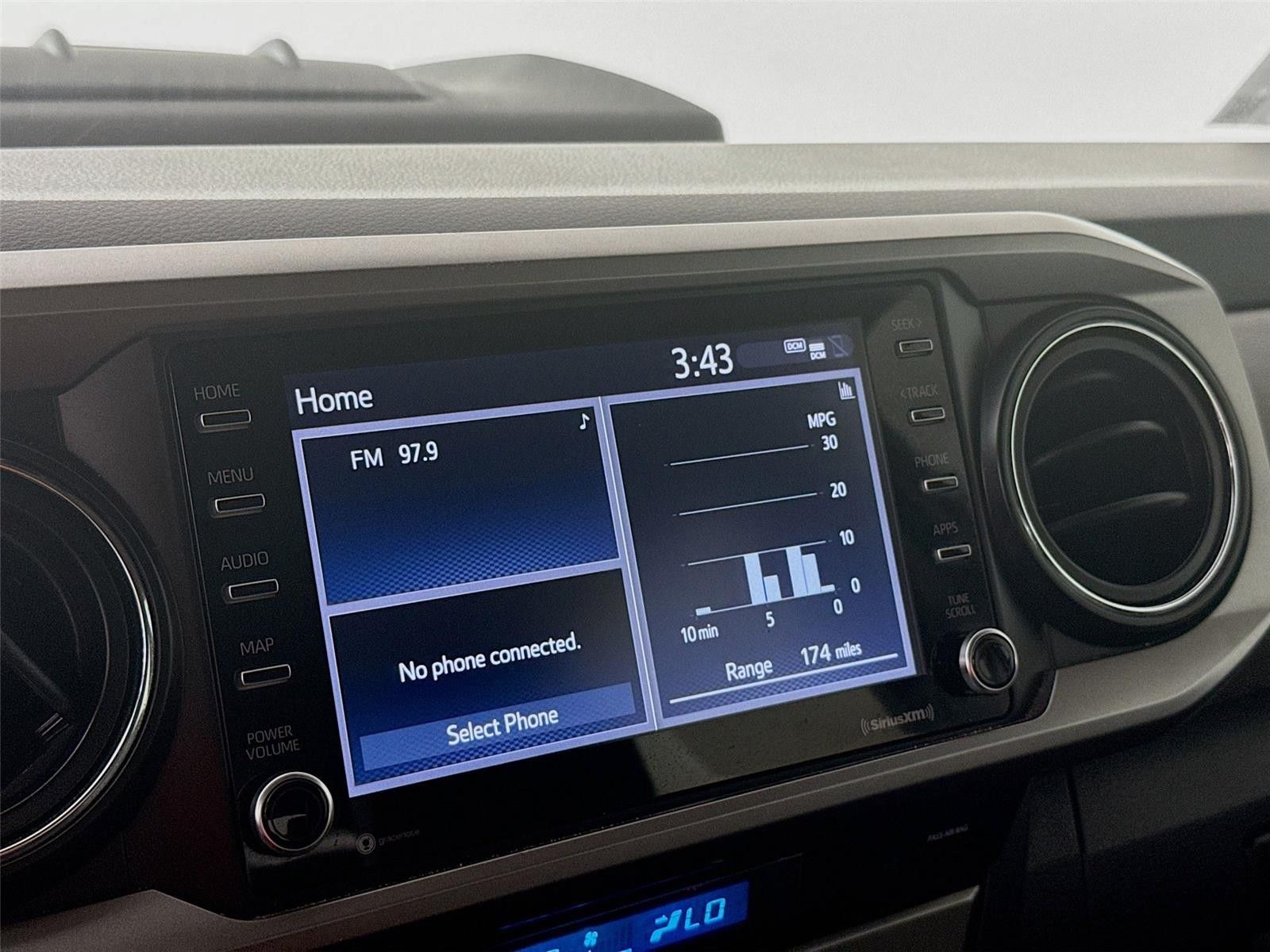 2022 Toyota Tacoma SR5 RWD