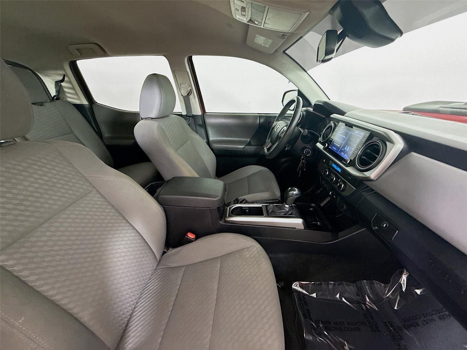 2022 Toyota Tacoma SR5 RWD