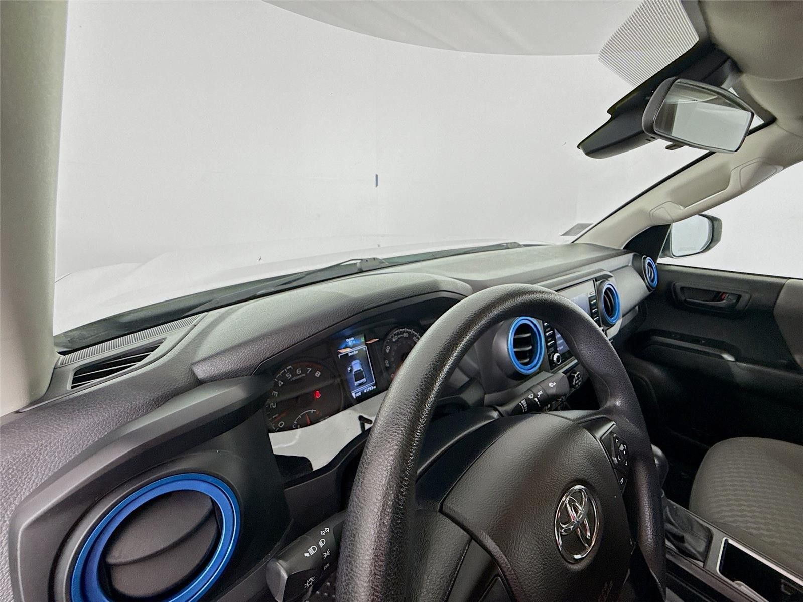 2022 Toyota Tacoma SR RWD