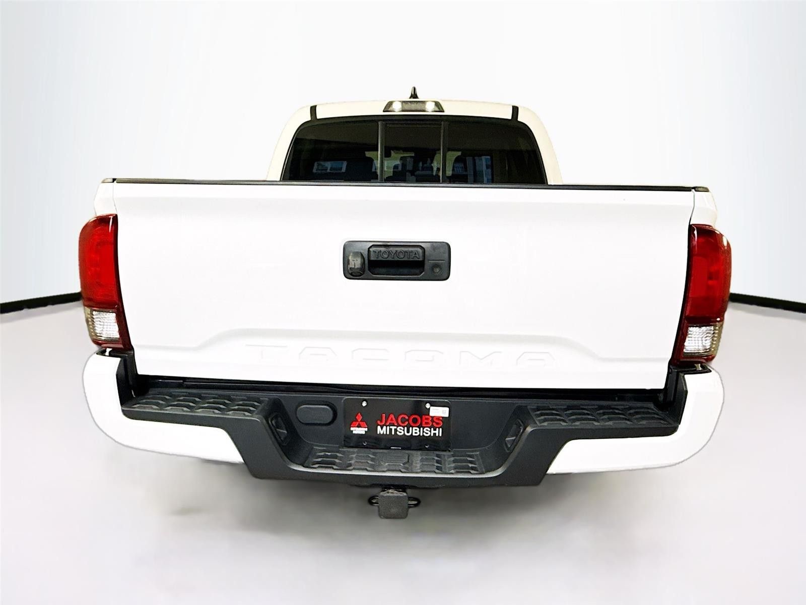 2022 Toyota Tacoma SR RWD