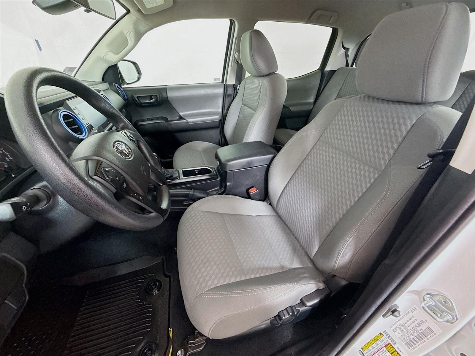 2022 Toyota Tacoma SR RWD