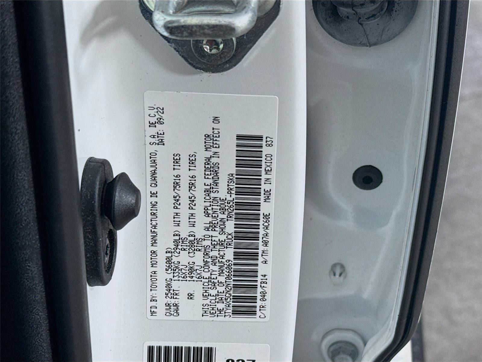 2022 Toyota Tacoma SR RWD