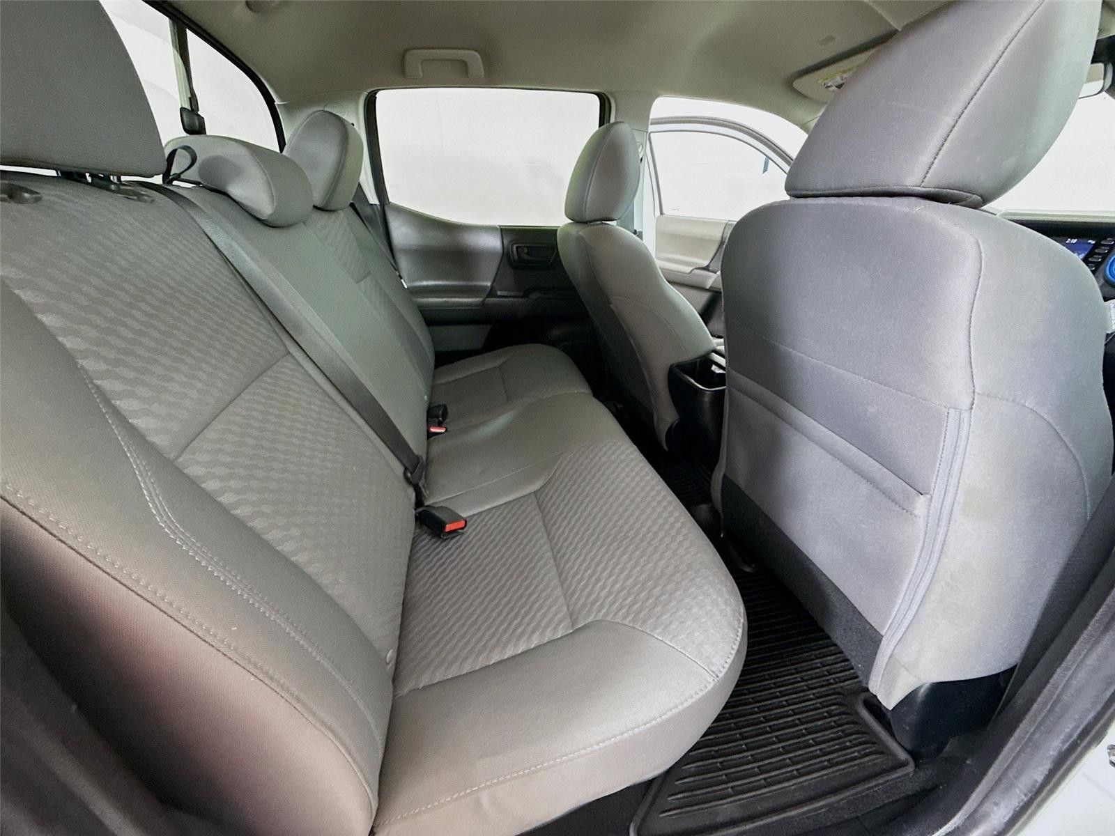 2022 Toyota Tacoma SR RWD