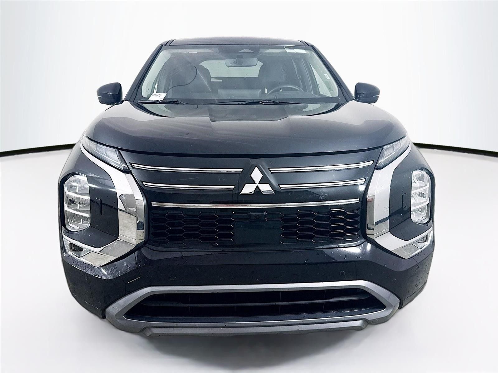 2025 Mitsubishi Outlander SE AWD