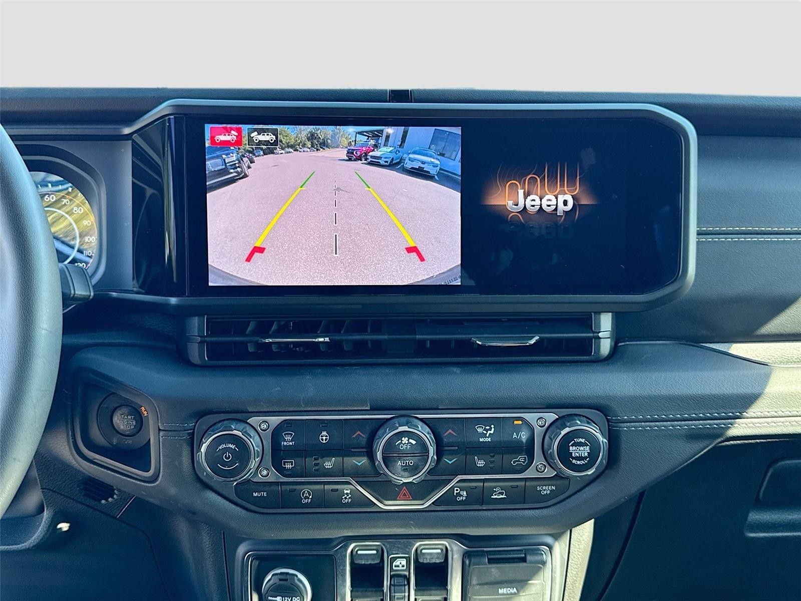 2024 Jeep Wrangler Sahara AWD