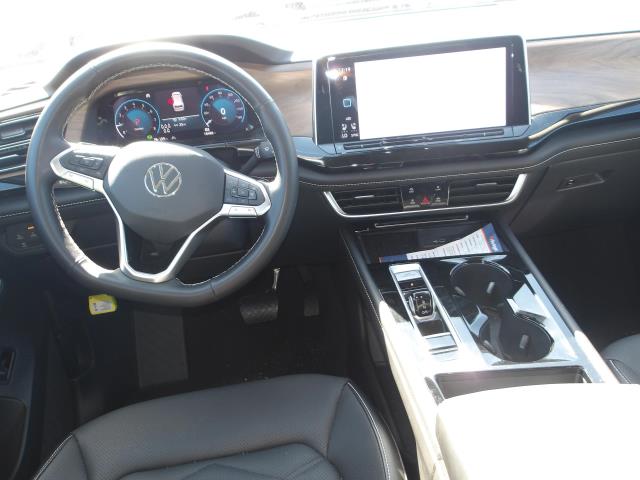 2025 Volkswagen Atlas 2.0T SE FWD