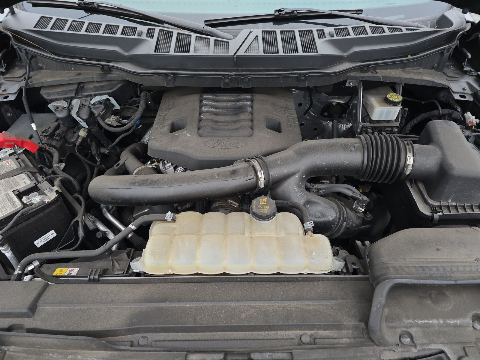 2023 Ford F-150 Lariat AWD