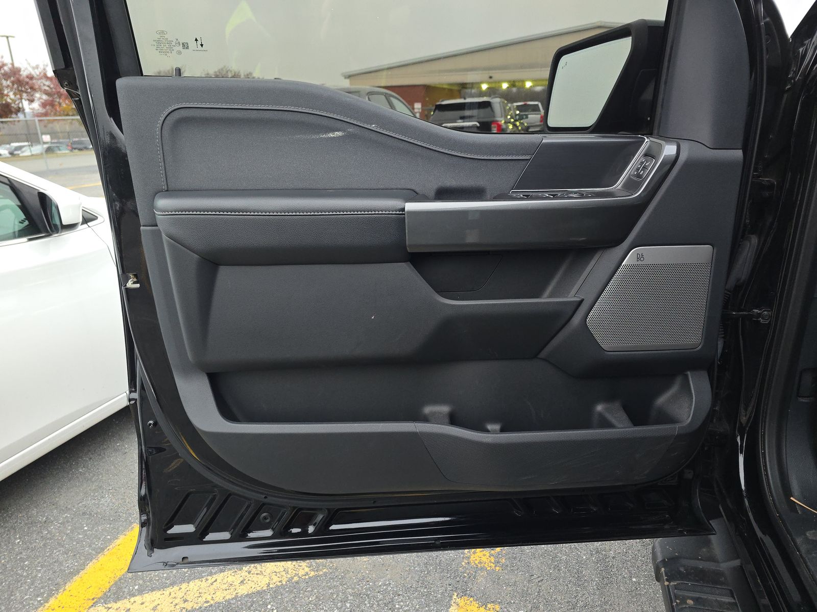 2023 Ford F-150 Lariat AWD