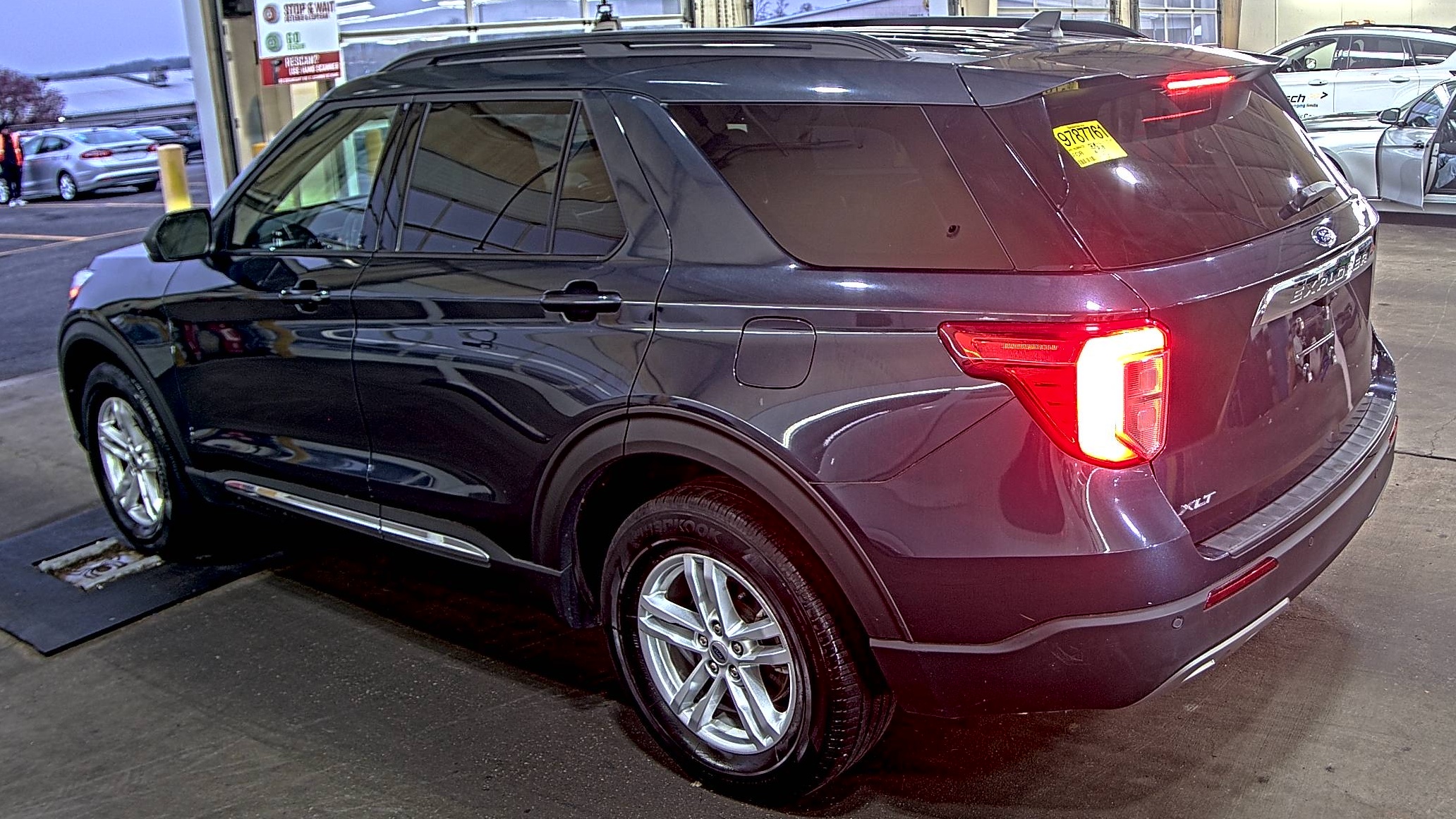 2022 Ford Explorer XLT AWD