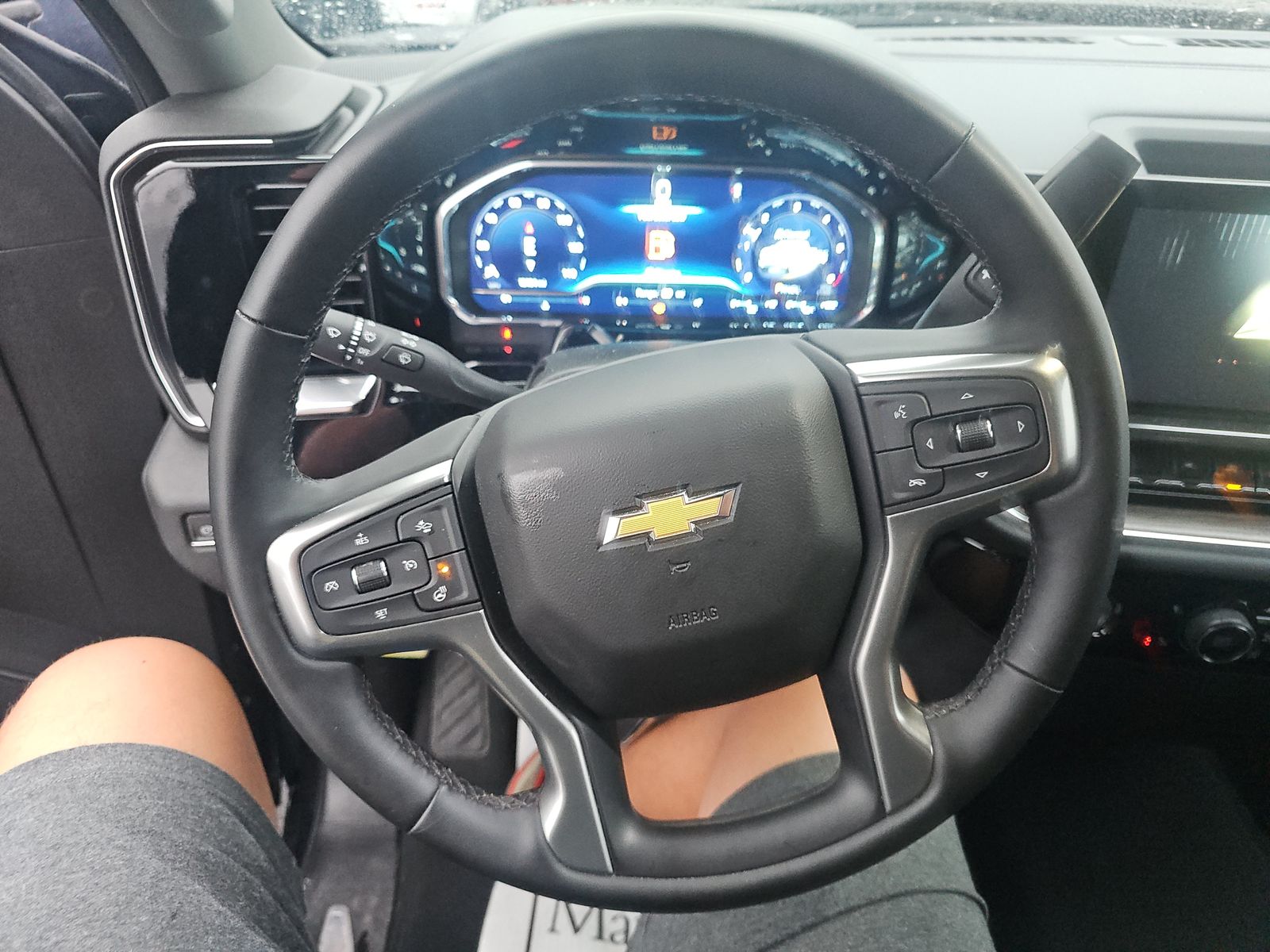 2023 Chevrolet Silverado 1500 LT AWD