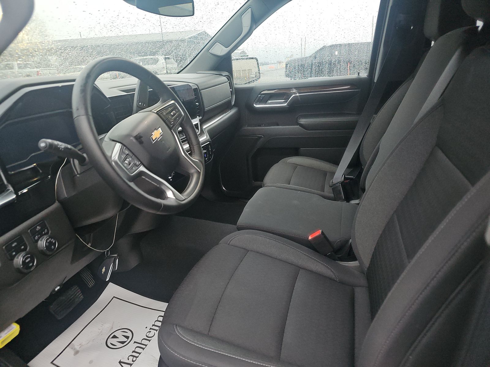 2023 Chevrolet Silverado 1500 LT AWD