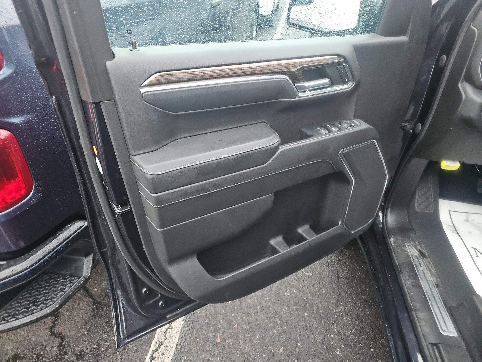 2023 Chevrolet Silverado 1500 LT AWD