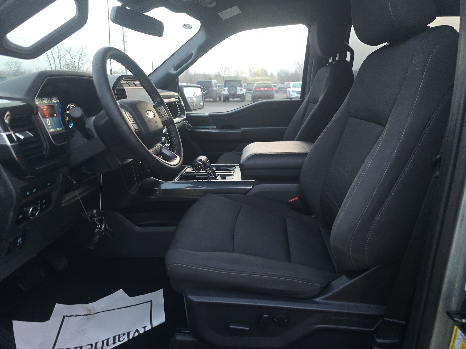 2023 Ford F-150 XLT AWD