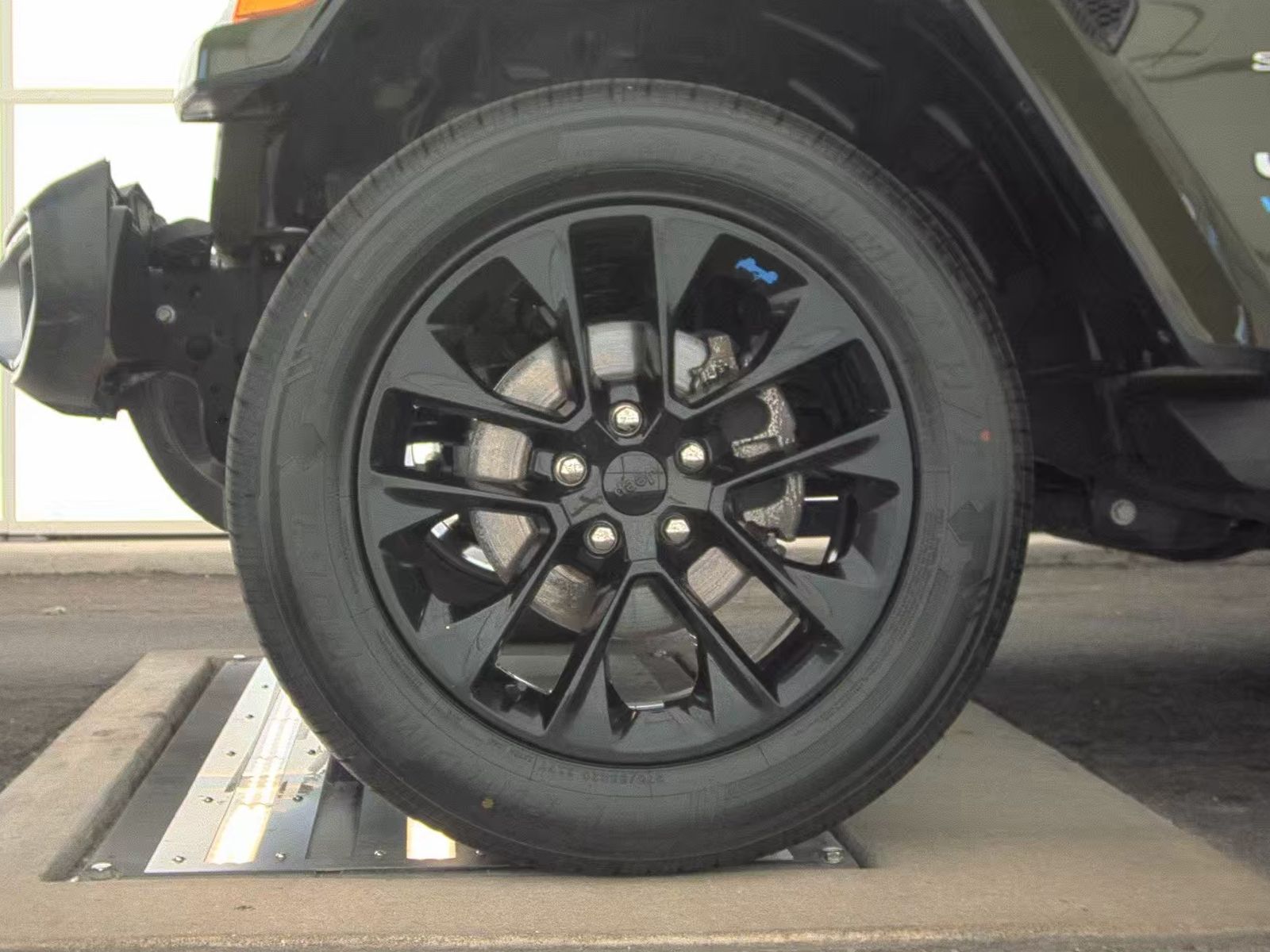 2022 Jeep Wrangler Unlimited 4xe Sahara AWD