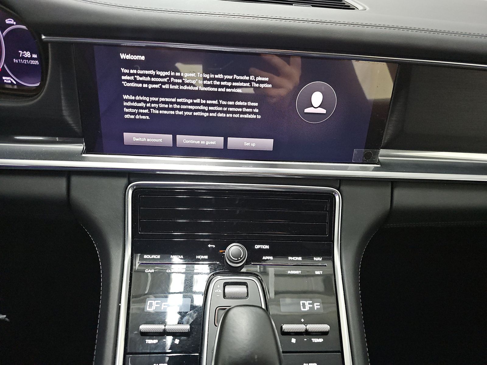 2022 Porsche Panamera 4 Platinum Edition AWD