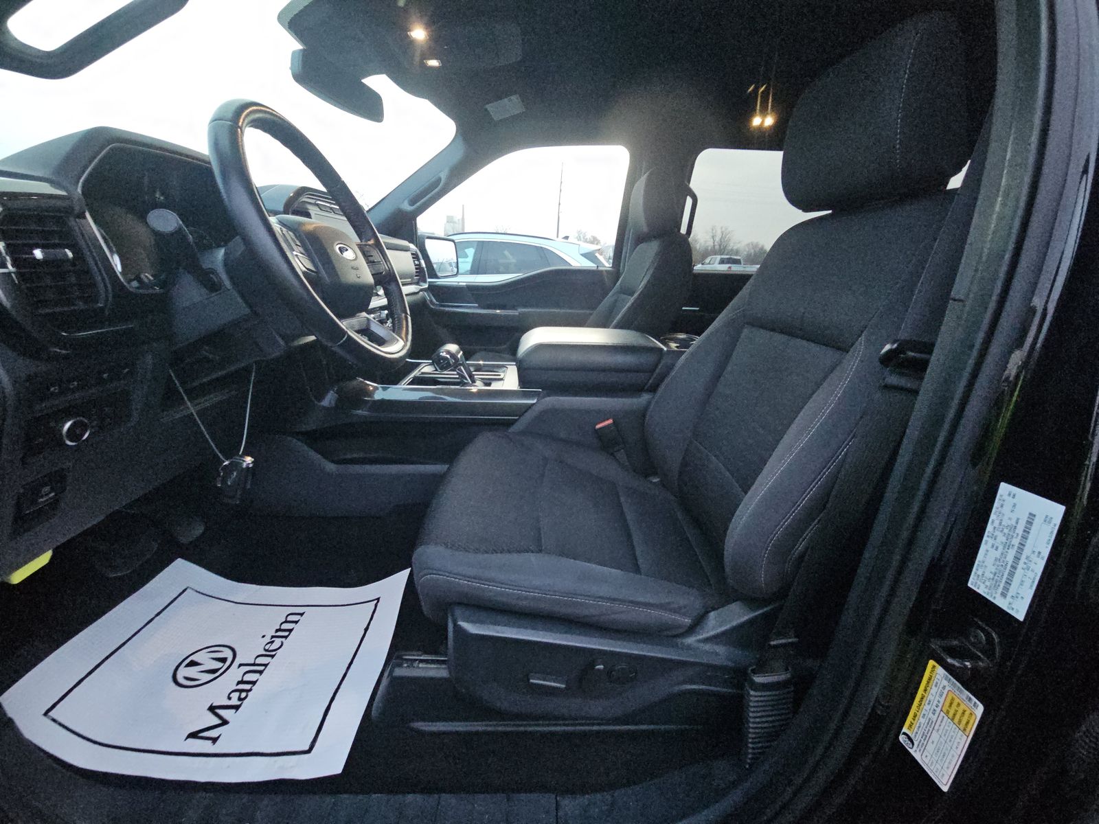 2022 Ford F-150 XLT AWD