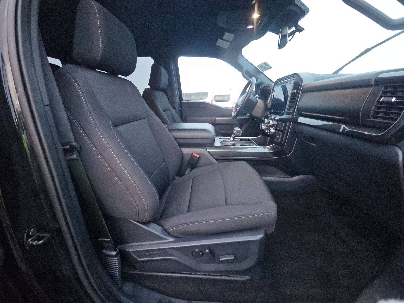 2022 Ford F-150 XLT AWD