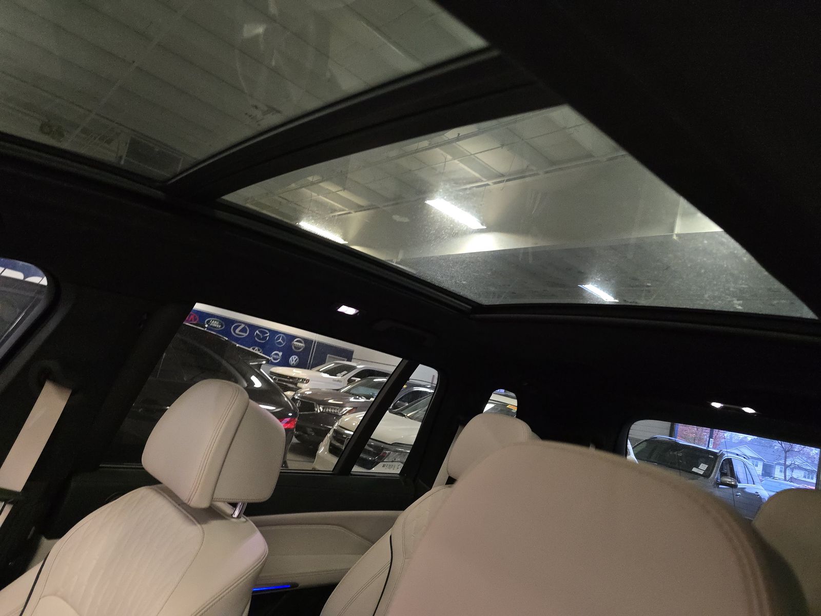 2022 BMW X7 M50i AWD