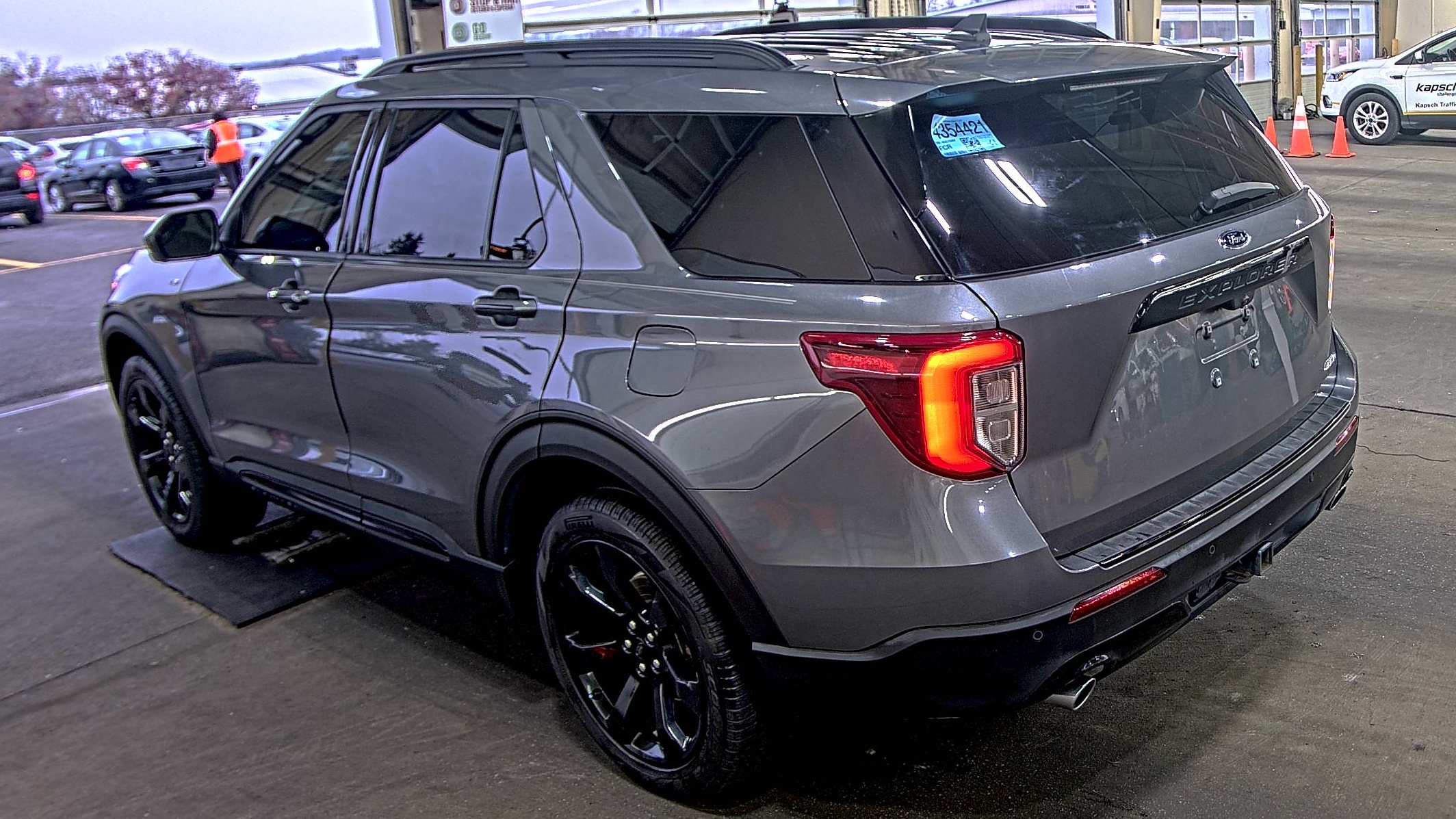 2022 Ford Explorer ST-Line AWD