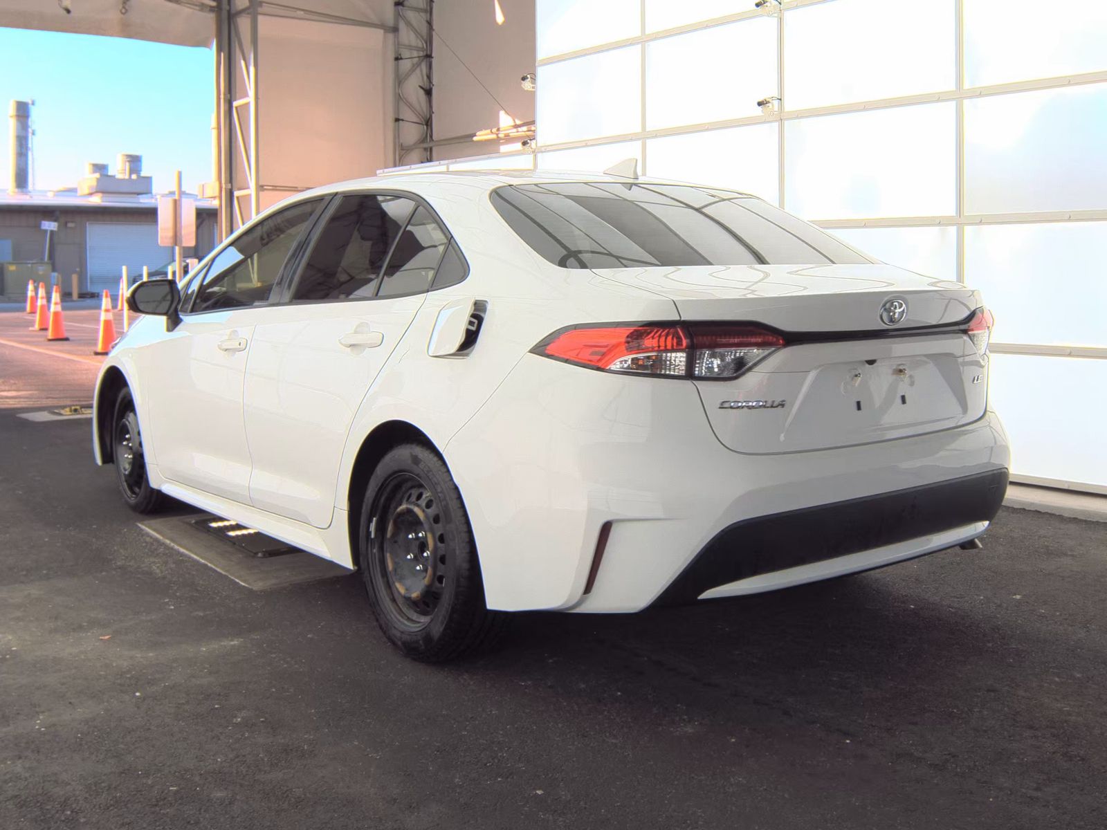 2022 Toyota Corolla LE FWD