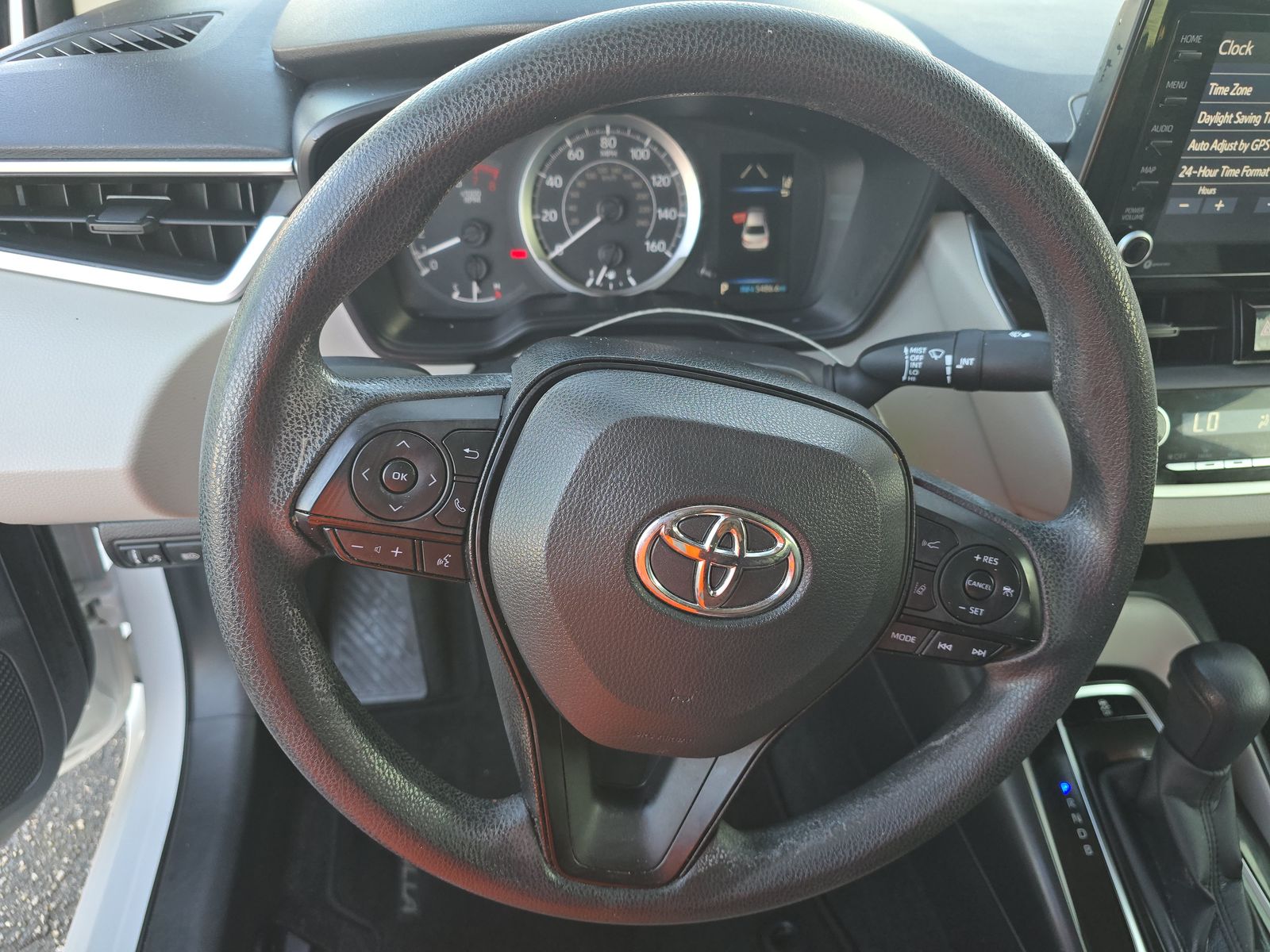 2022 Toyota Corolla LE FWD