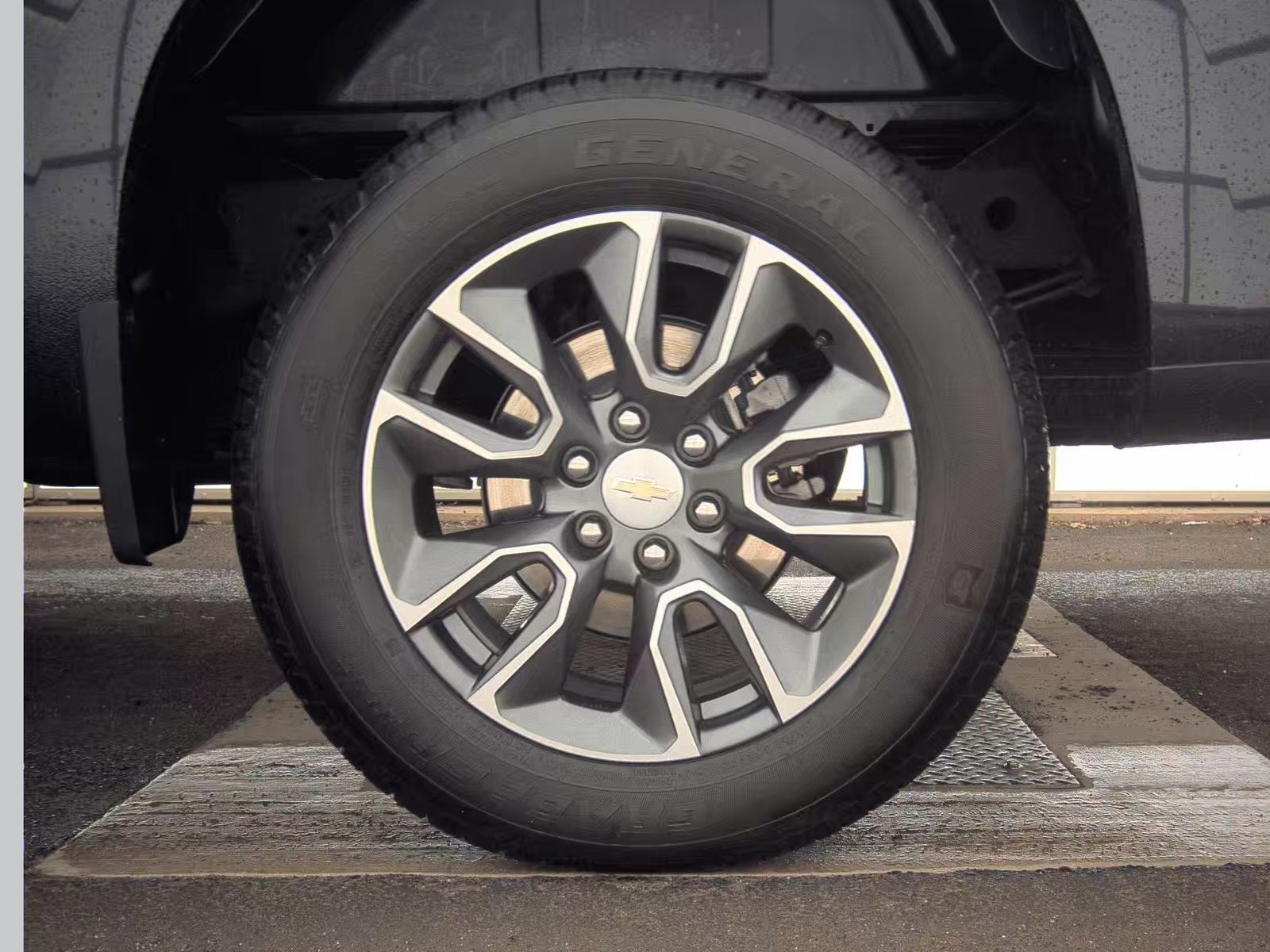 2023 Chevrolet Silverado 1500 LT AWD