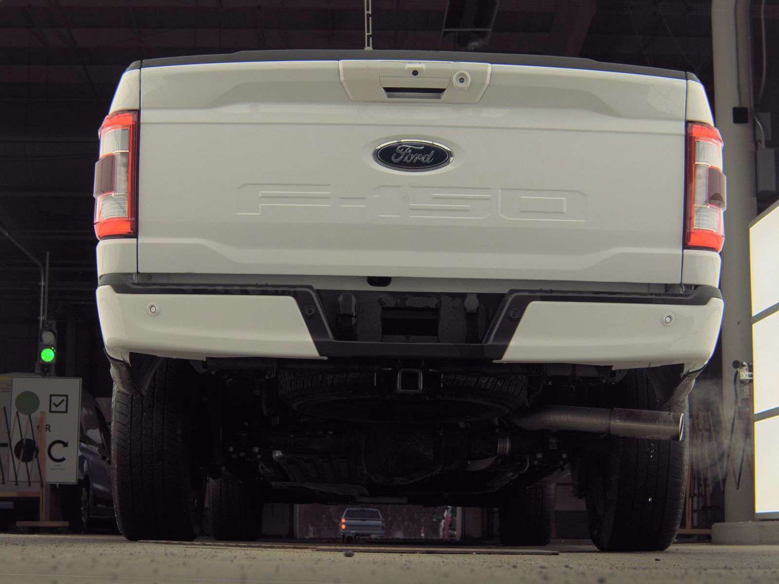 2023 Ford F-150 Hybrid Lariat AWD