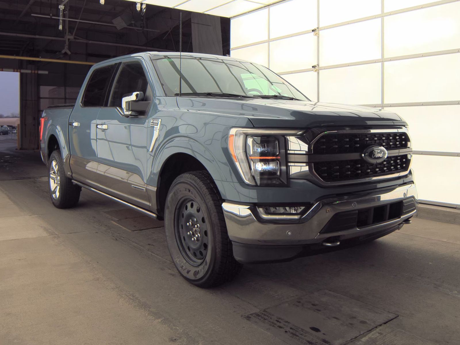 2023 Ford F-150 Hybrid King Ranch AWD