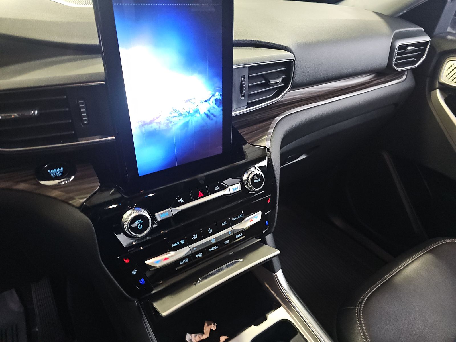 2022 Ford Explorer Limited AWD