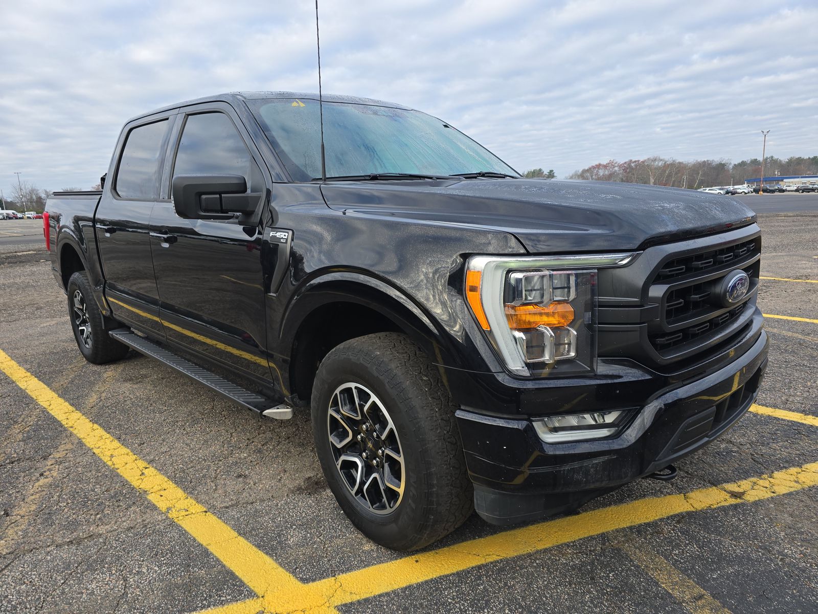2022 Ford F-150 XLT AWD