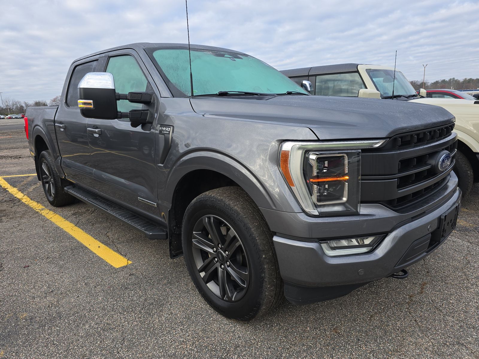 2022 Ford F-150 Hybrid Lariat AWD