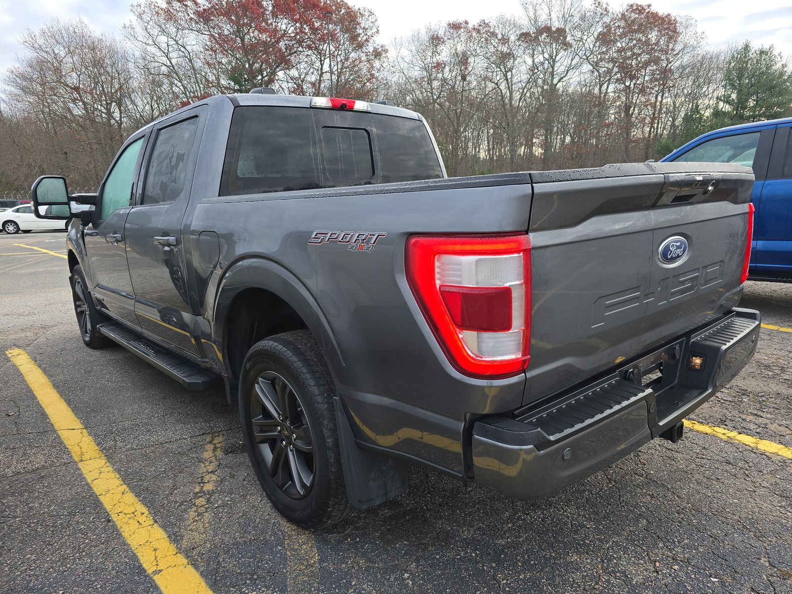 2022 Ford F-150 Hybrid Lariat AWD