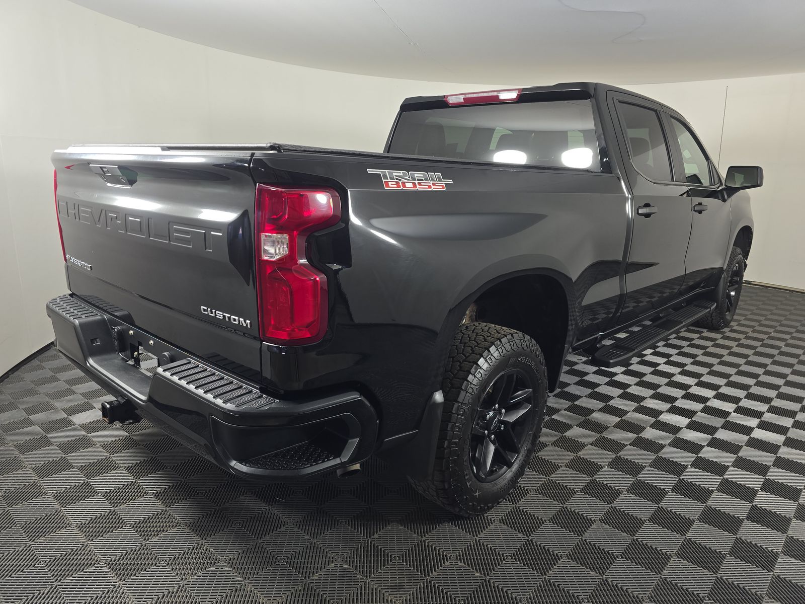 2022 Chevrolet Silverado 1500 Custom Trail Boss AWD
