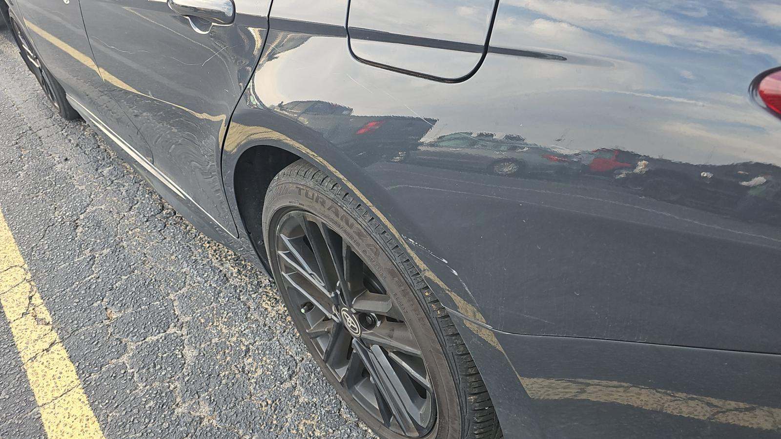 2025 Toyota Camry SE FWD