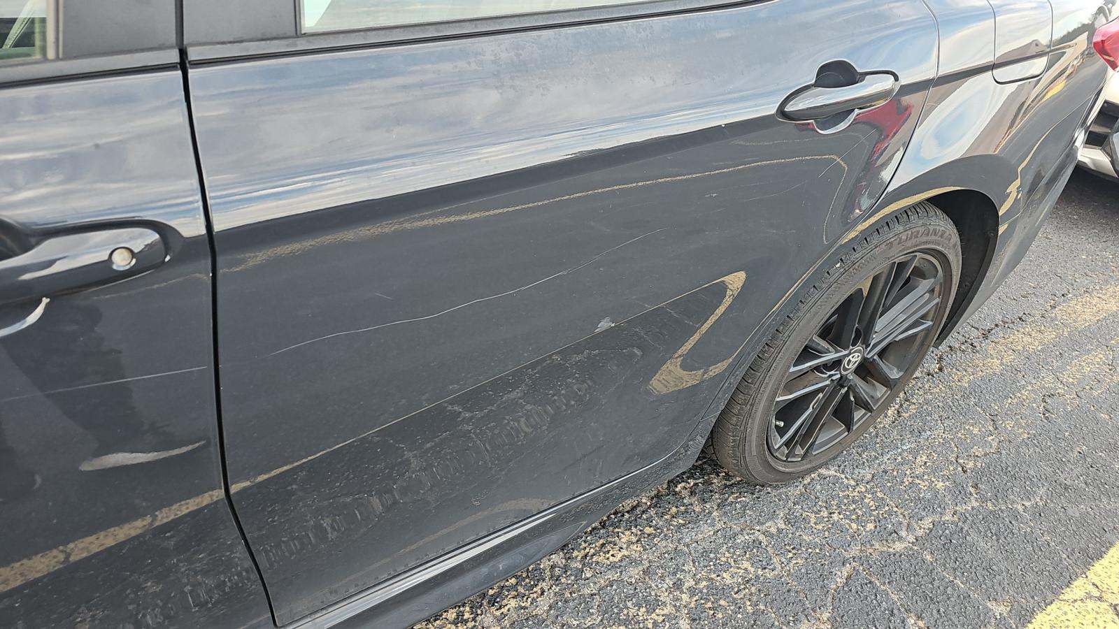 2025 Toyota Camry SE FWD