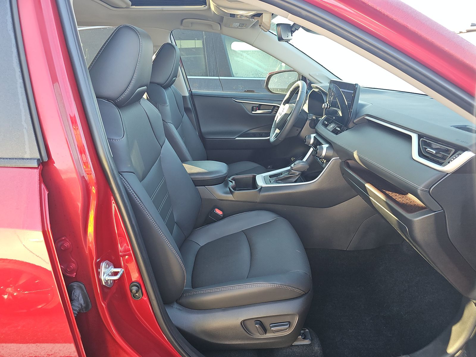 2024 Toyota RAV4 Limited FWD