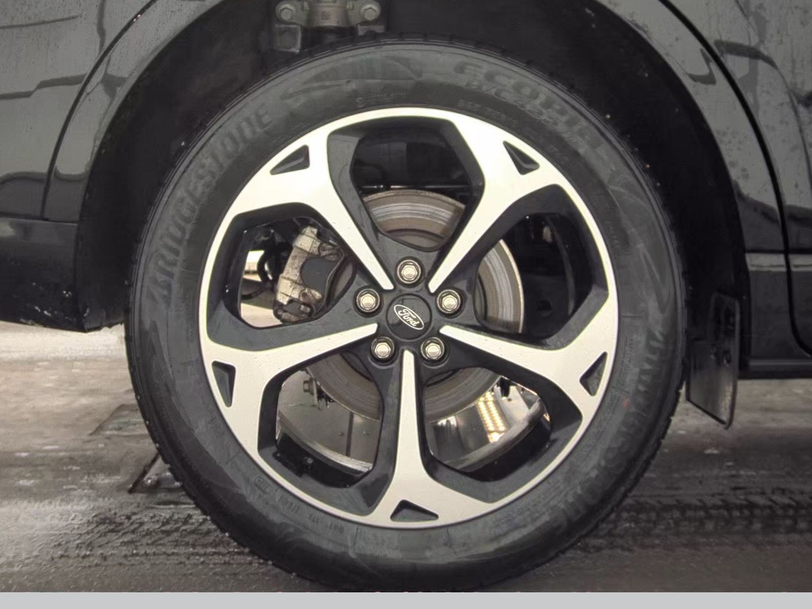 2025 Ford Escape Hybrid ST-Line Elite AWD